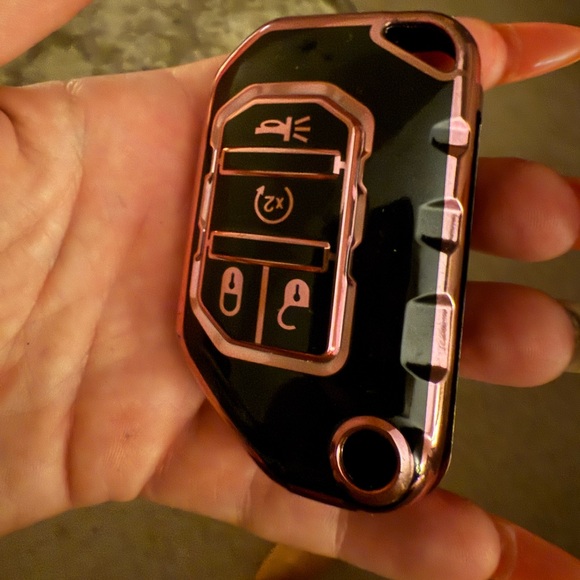 Black and Pink Key Fob Case for JEEP wranglers - Picture 1 of 3